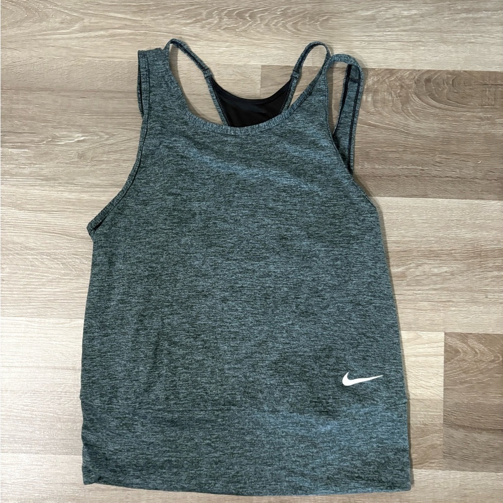 Nike Women’s Gray Athletic Tank Top